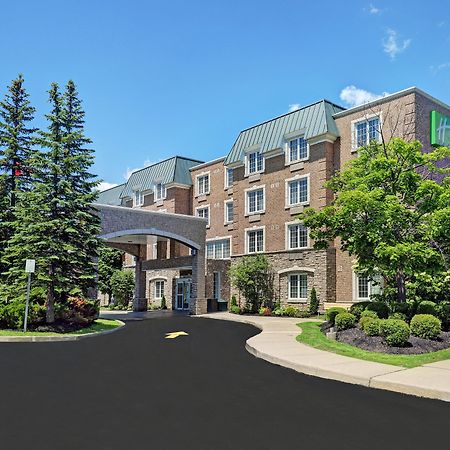Holiday Inn Express Whitby Oshawa By Ihg Buitenkant foto
