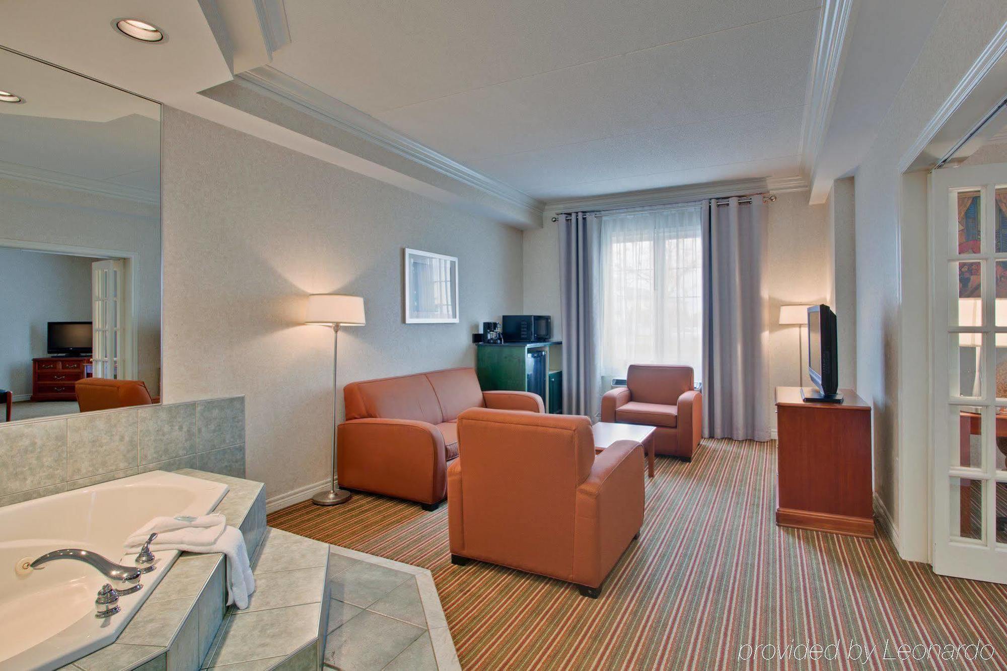Holiday Inn Express Whitby Oshawa By Ihg Kamer foto